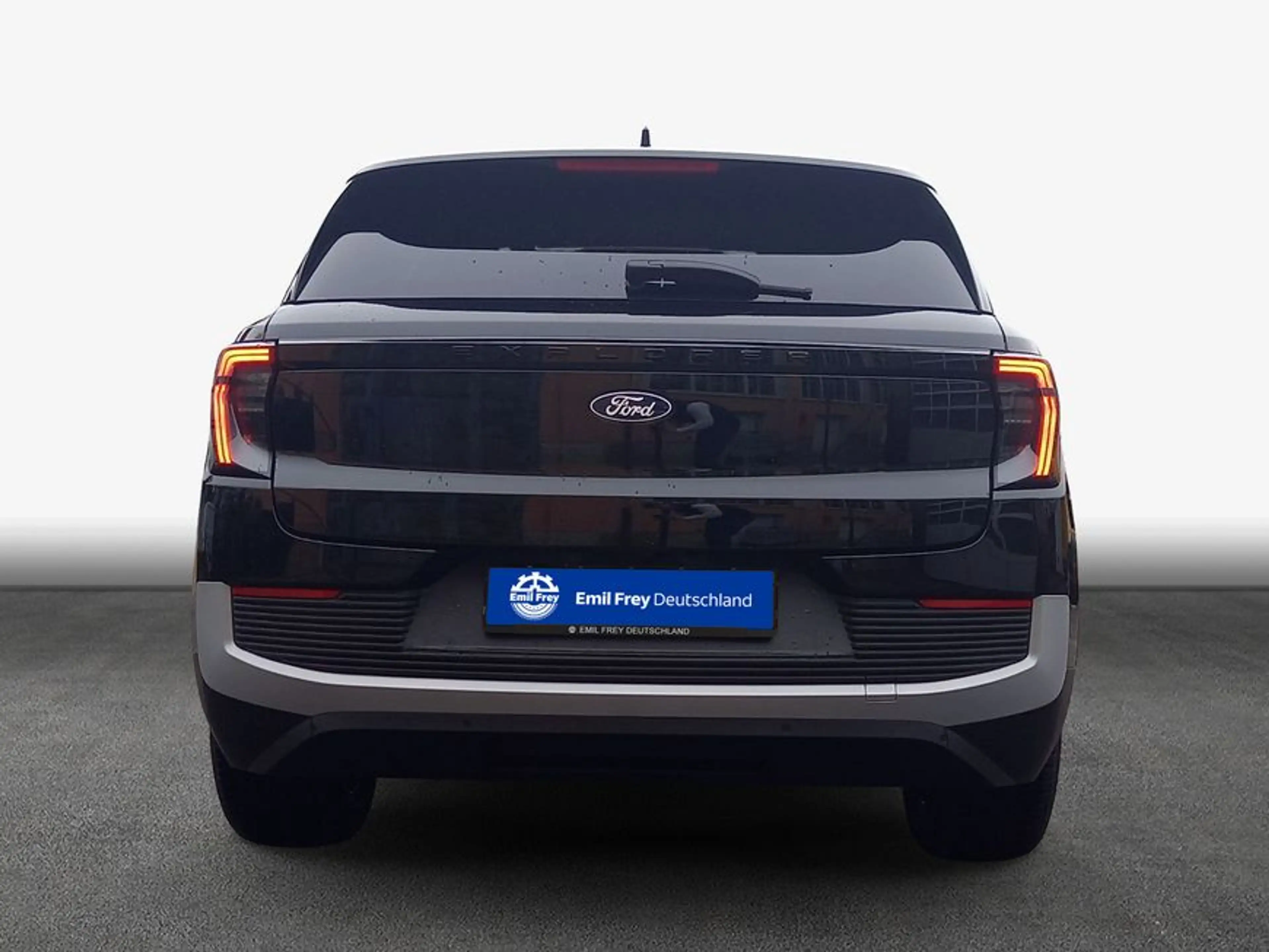 Ford Explorer Extended Range Select B&O GJR — photo 6