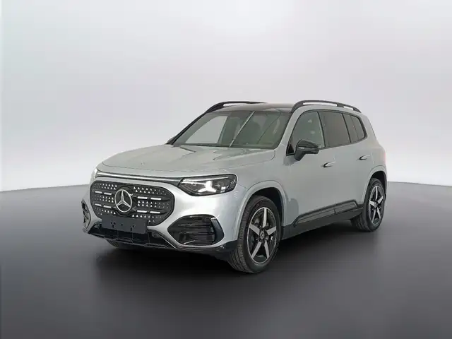 Mercedes-Benz GLB 250 + con tecnologia EQ