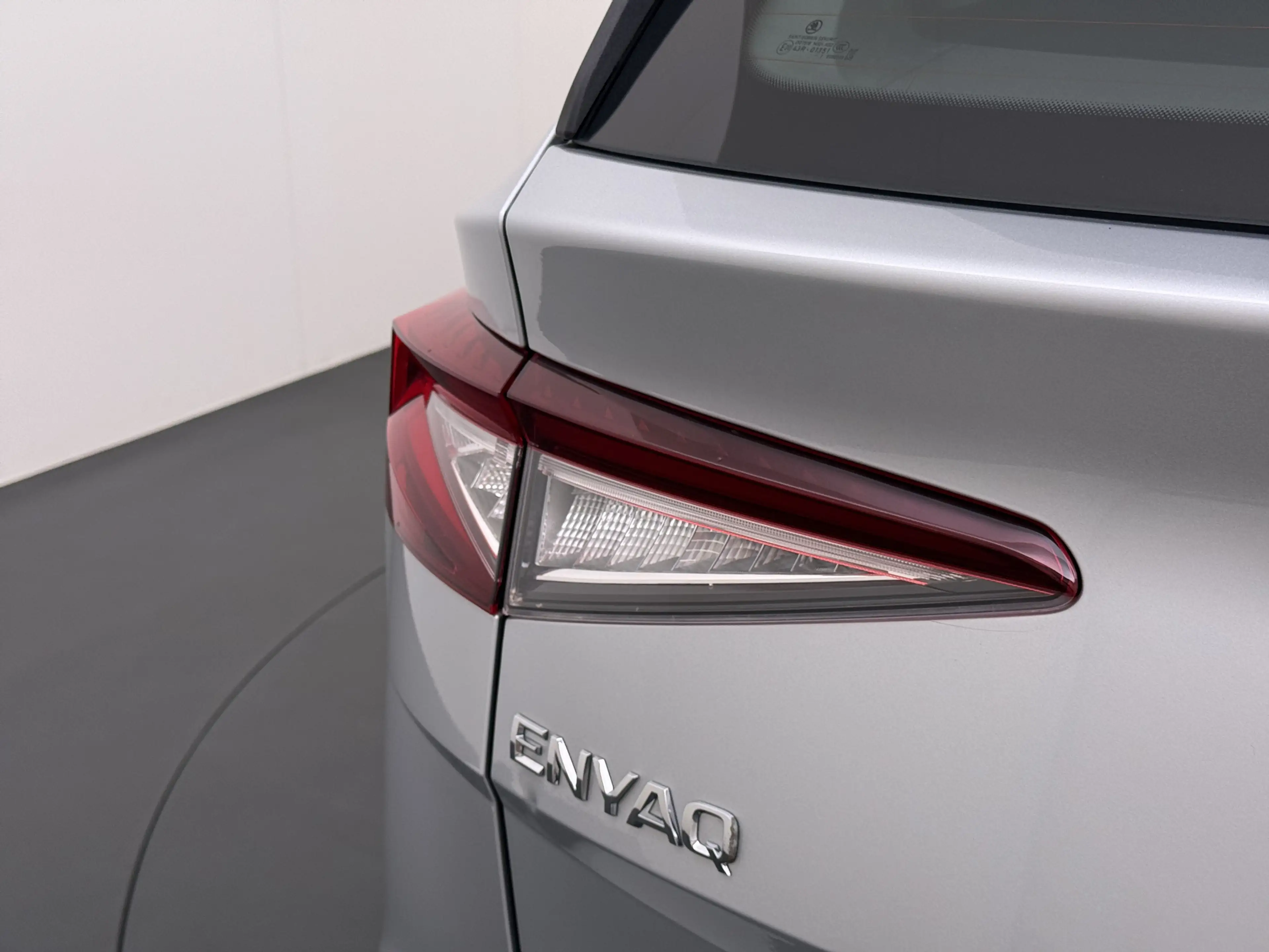 Skoda Enyaq iV 60 SOH 91% Apple Carplay Android Auto Navi Ecc — photo 32