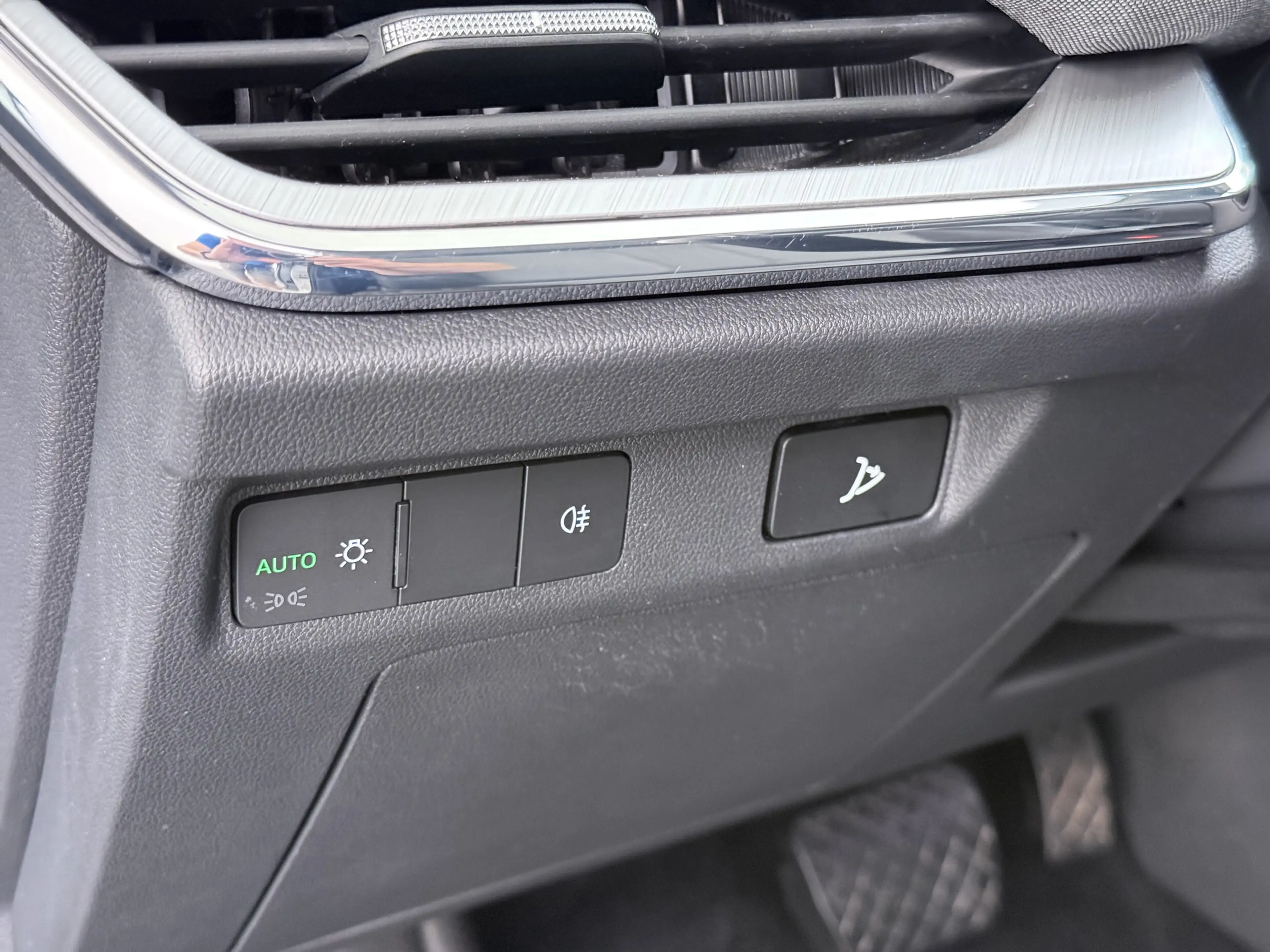 Skoda Enyaq iV 60 SOH 91% Apple Carplay Android Auto Navi Ecc — photo 35