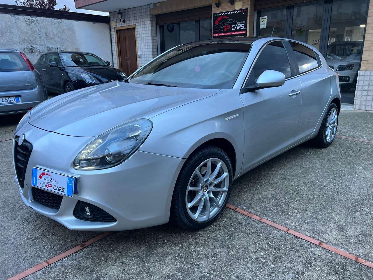 Alfa Romeo Giulietta Giulietta III 2010 2.0 jtdm(2) Distinctive 170cv