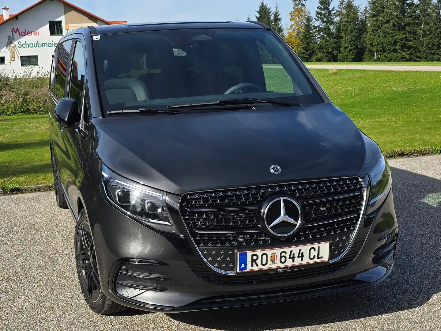 Mercedes-Benz V 300 V 300 d 4Matic Kombi lang Exclusive Aut. Exclusive Grau - 2