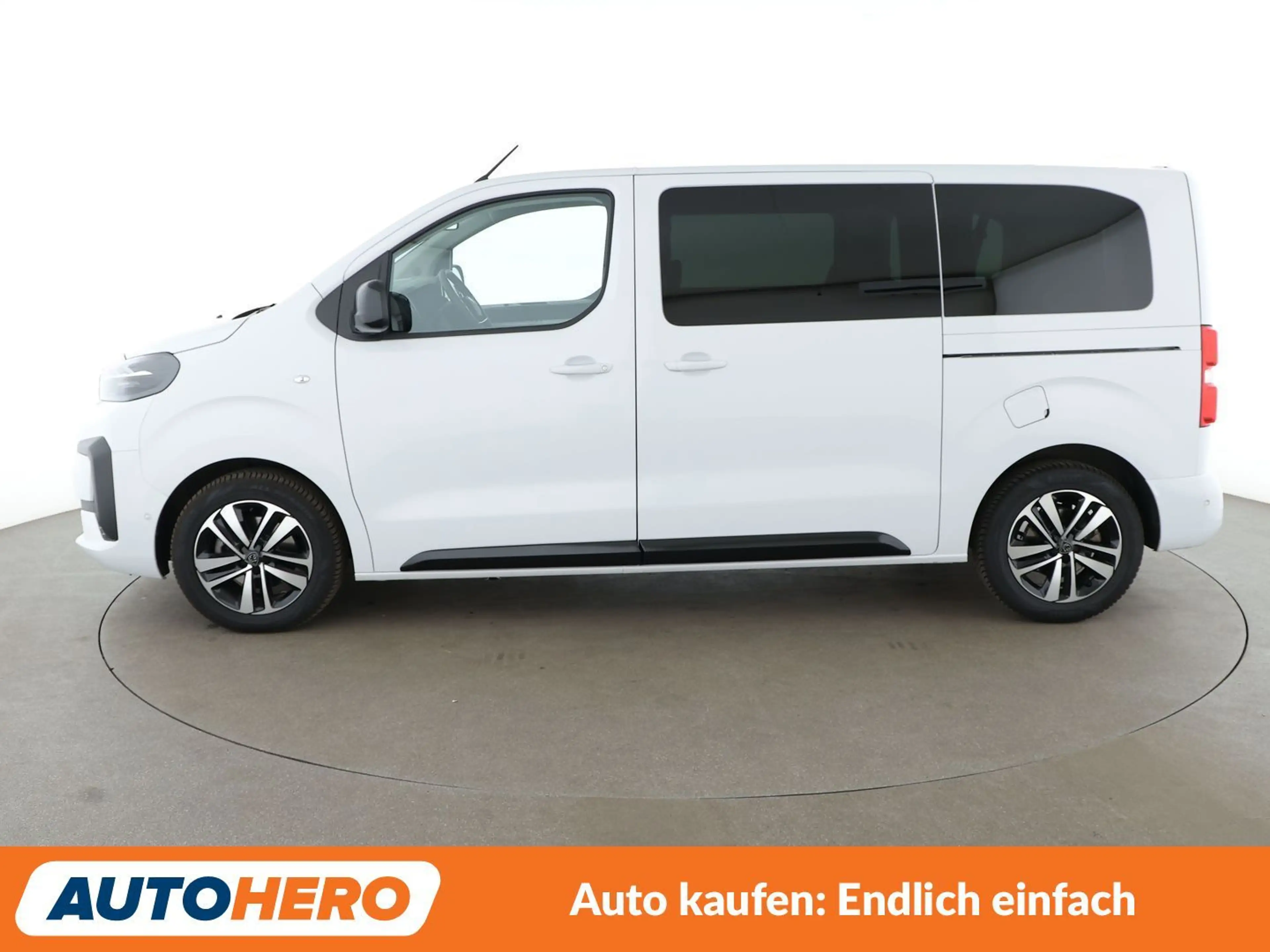 Peugeot Traveller 2.0 Blue-HDi Business Pack Taille M Aut.*NAVI*CAM* — photo 3