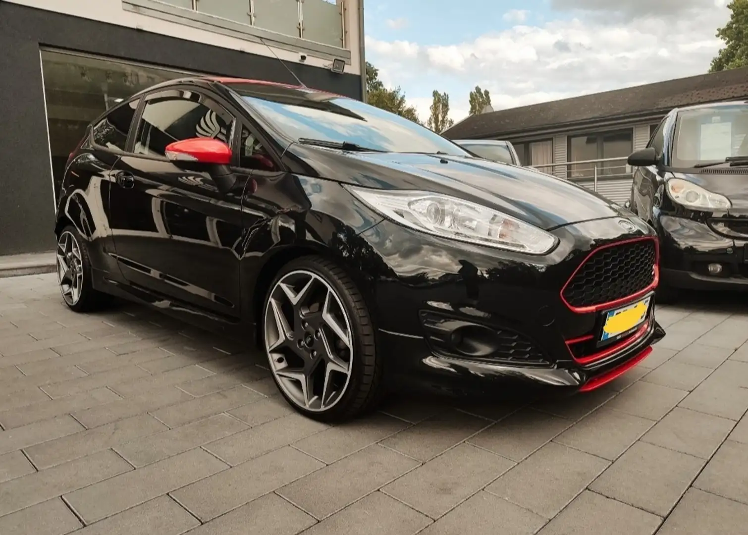 Ford Fiesta Ambiente - 1