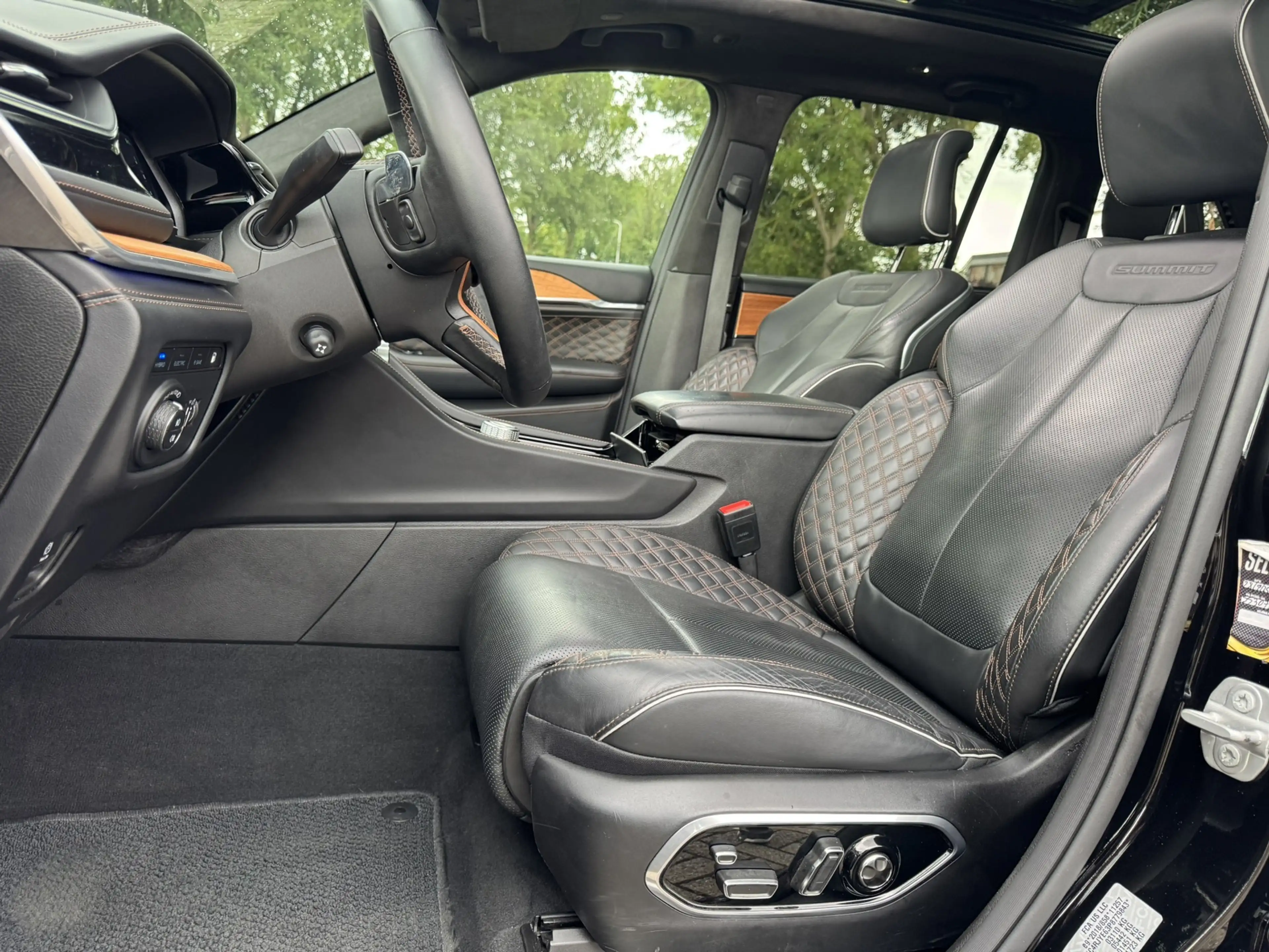 Jeep Grand Cherokee 2.0 Summit Reserve Plug in Hybrid 4xe 380pk Luchtv — photo 15