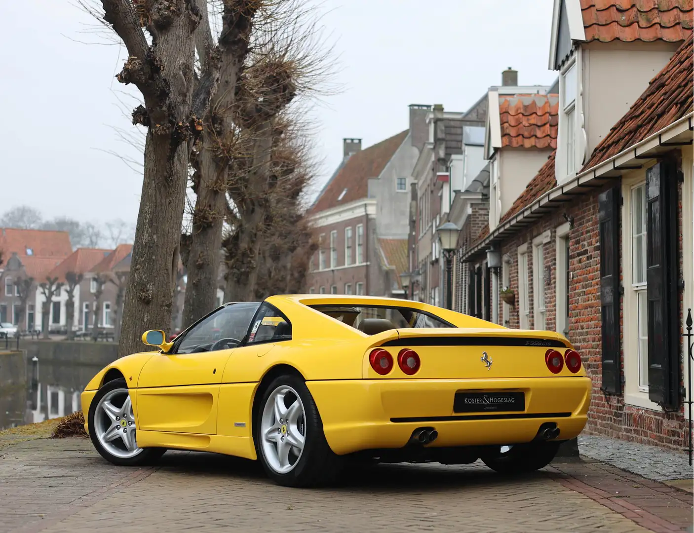 Ferrari F355 GTS *Giallo Modena*Collectors item!* Žlutá - 2
