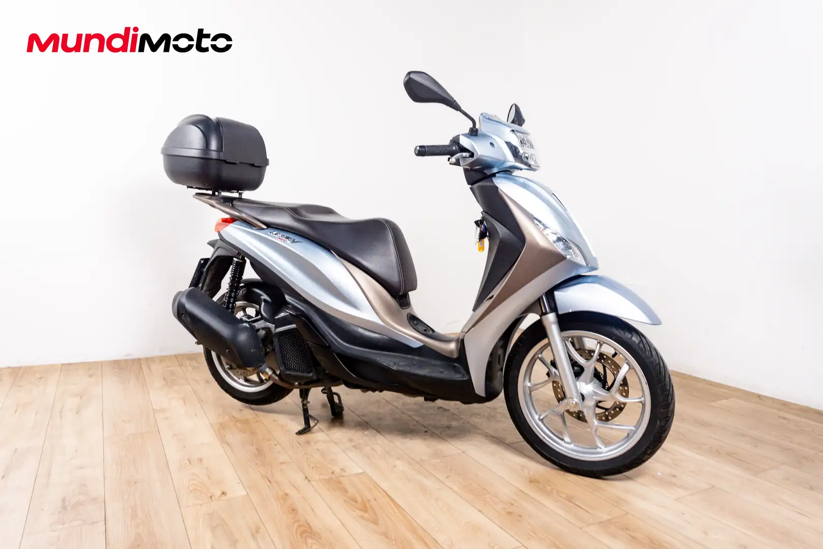 Piaggio Medley 125 - 2