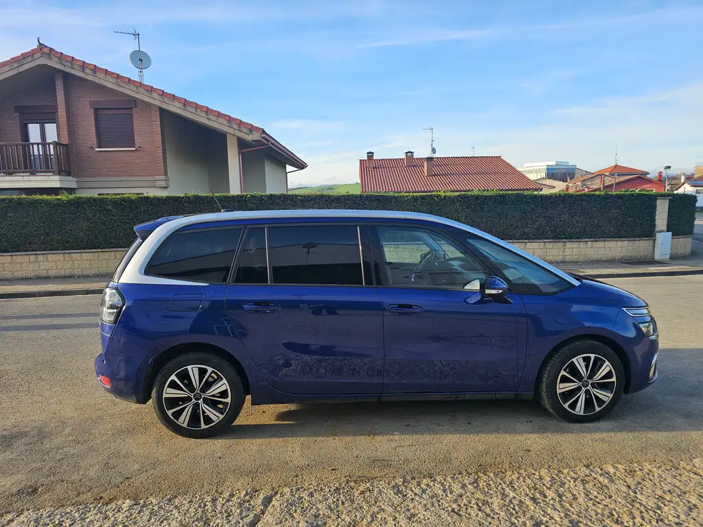 Citroen C4 Picasso 2017 из Европы — купить под ключ