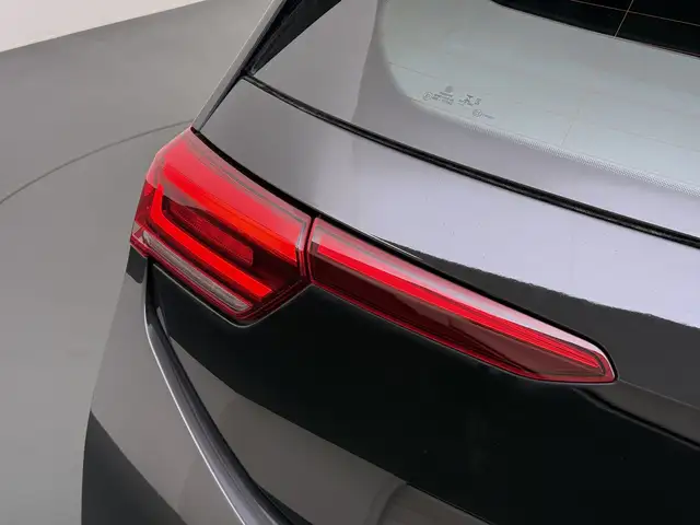 Volkswagen Id.3 view 24