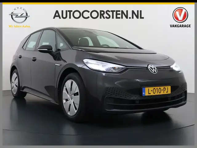 Volkswagen Id.3 view 6