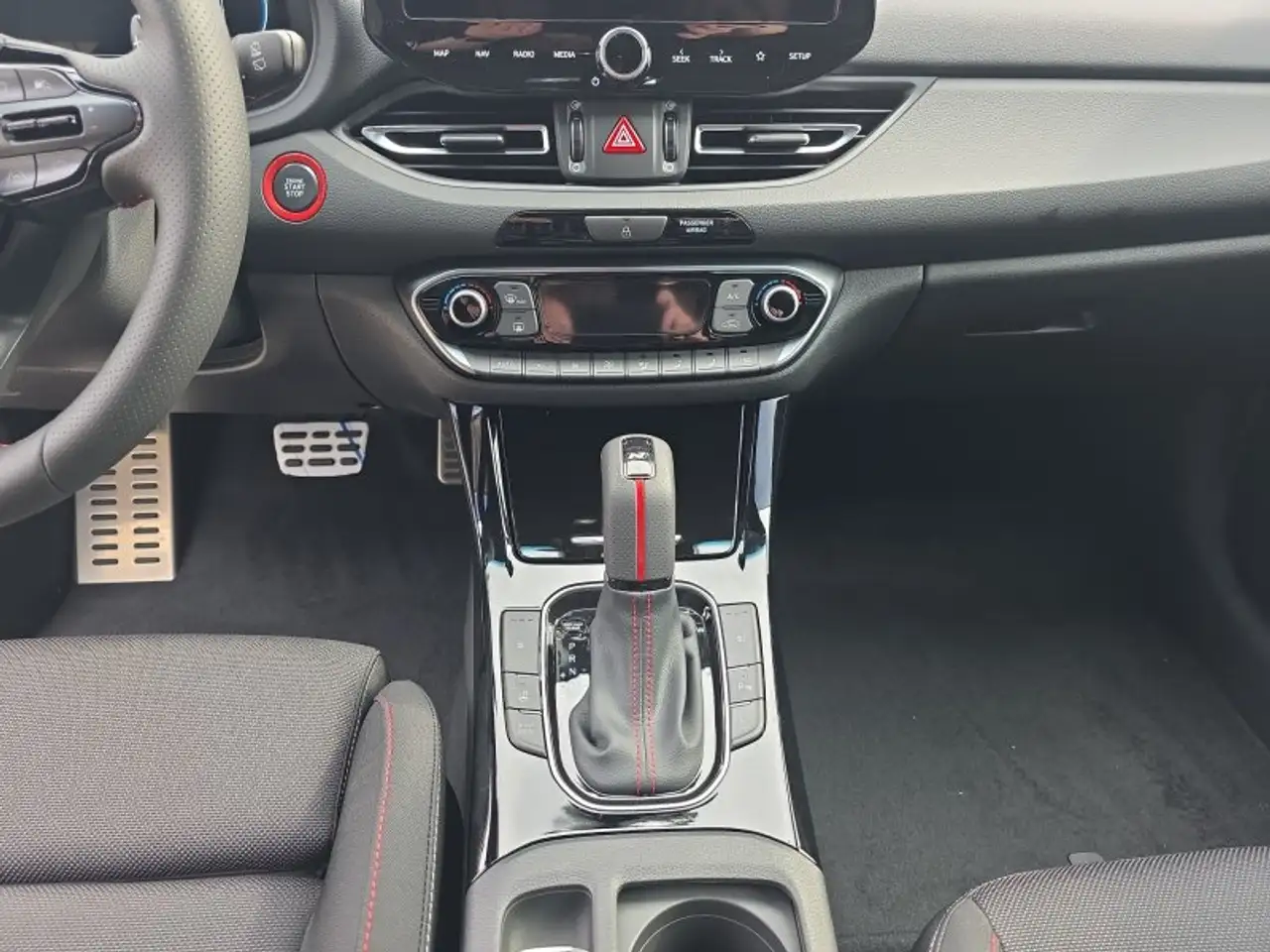 Hyundai i30 Kombi N-Line 1.6 T-GDI 7DCT Keyless/LED/Navi/Winte, миниатюра 12