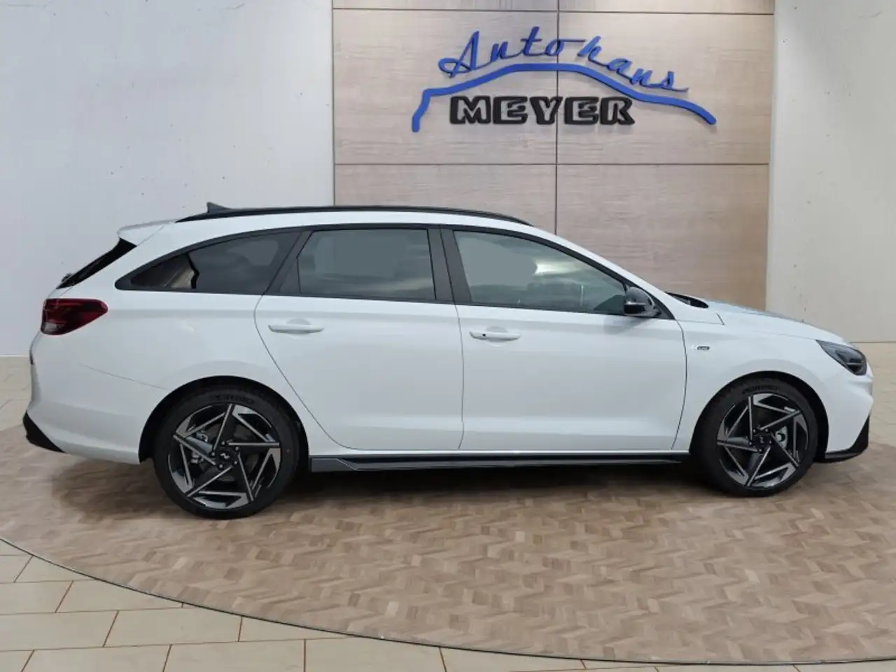 Hyundai i30 Kombi N-Line 1.6 T-GDI 7DCT Keyless/LED/Navi/Winte, миниатюра 6
