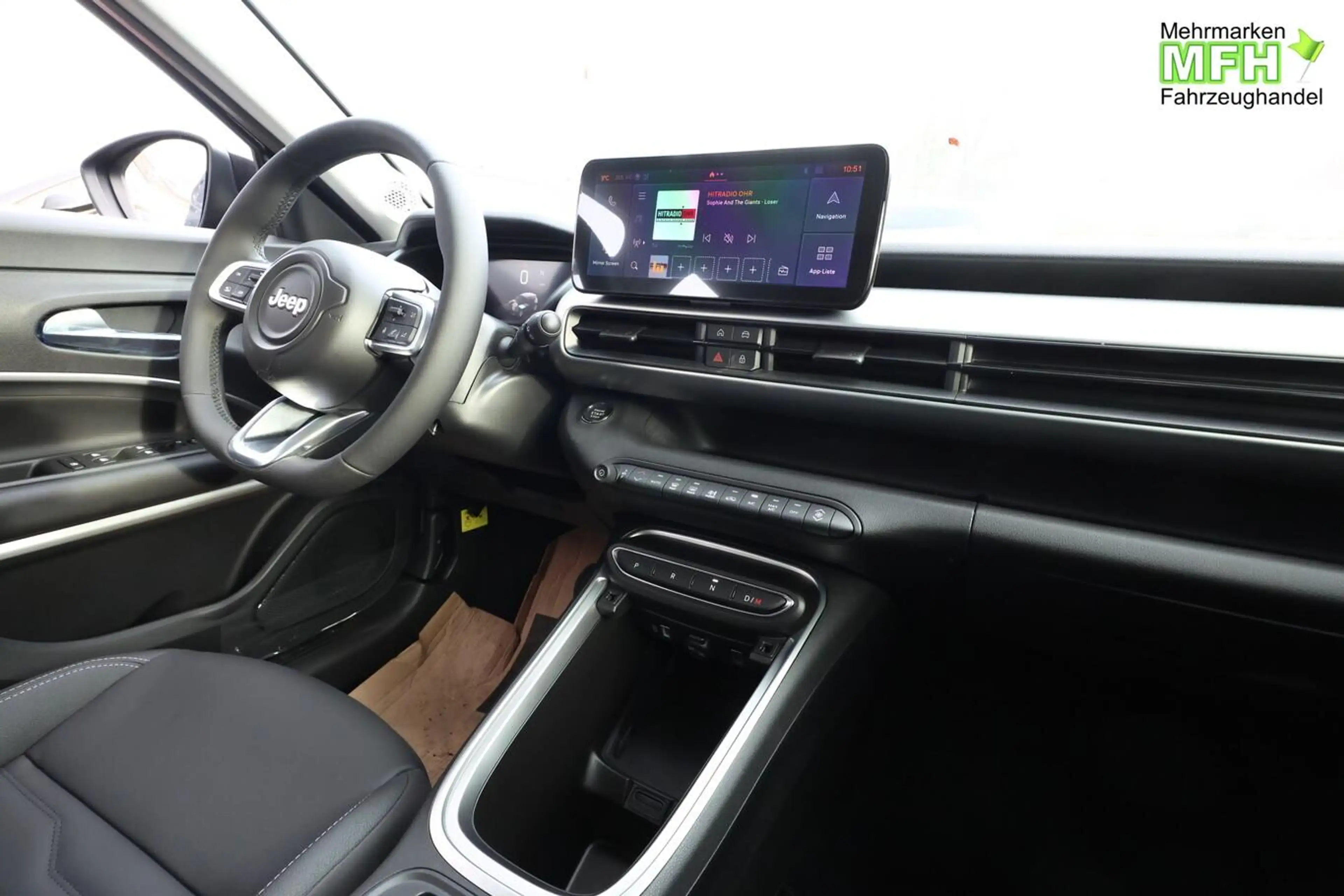 Jeep Avenger Summit Hybrid Pano Leder Nav Kam ACC 18Z 74 kW ... — photo 8