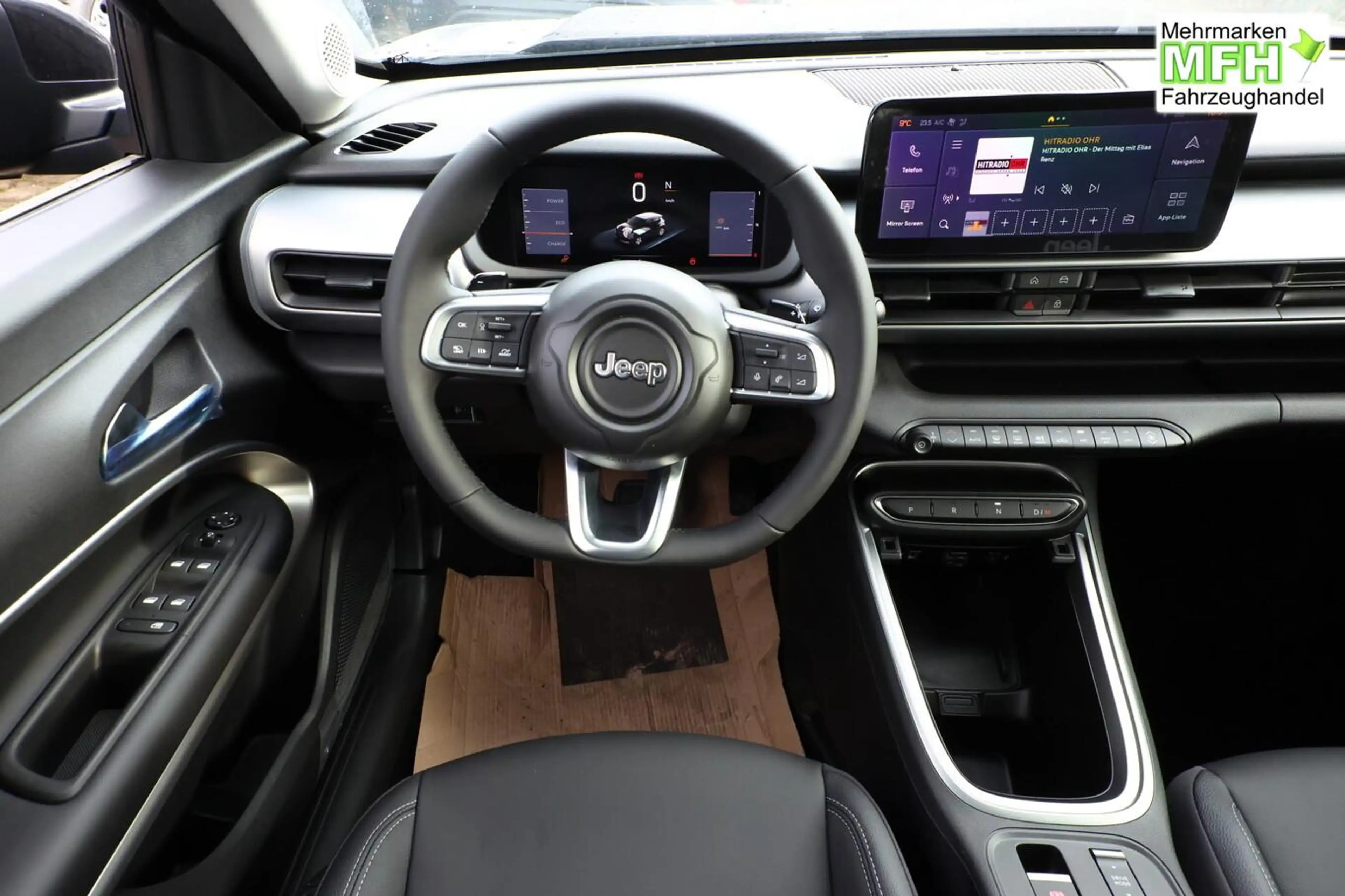 Jeep Avenger Summit Hybrid Pano Leder Nav Kam ACC 18Z 74 kW ... — photo 6