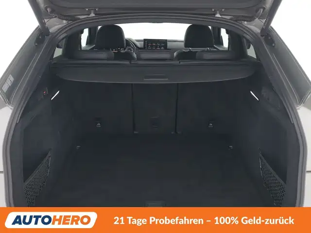 Audi Q5 view 17