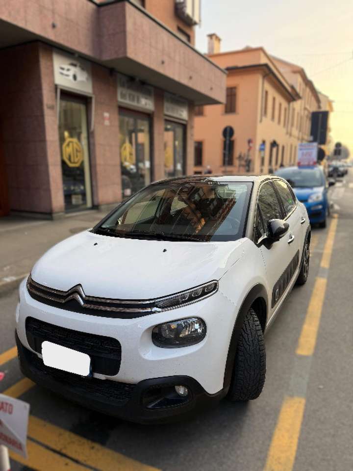 Citroen C3 PureTech 82 GPL Shine