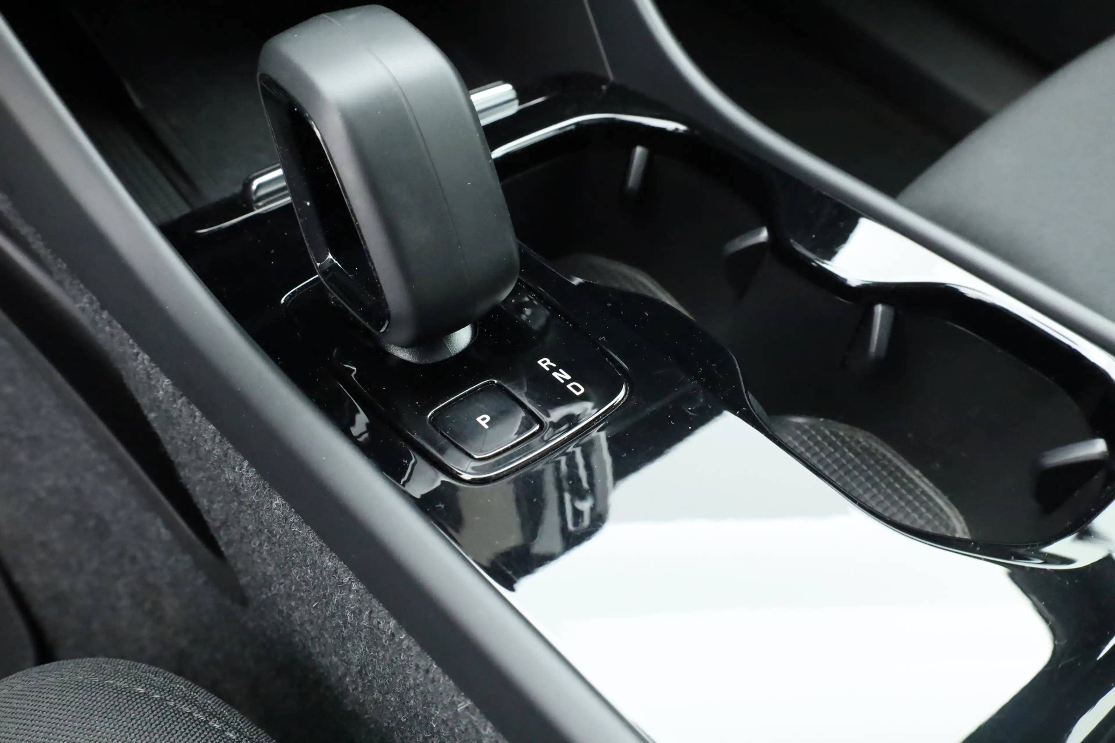 Volvo C40 Single Motor Core 69 kWh | SOH 94,5% | achteruitri — photo 6