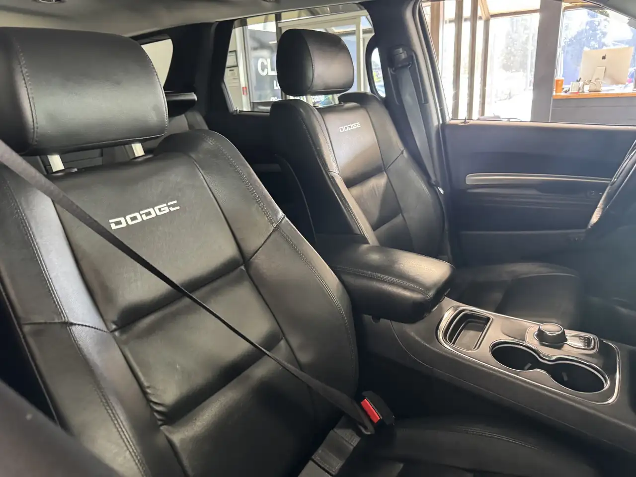 Dodge Durango снимка Dodge Durango
