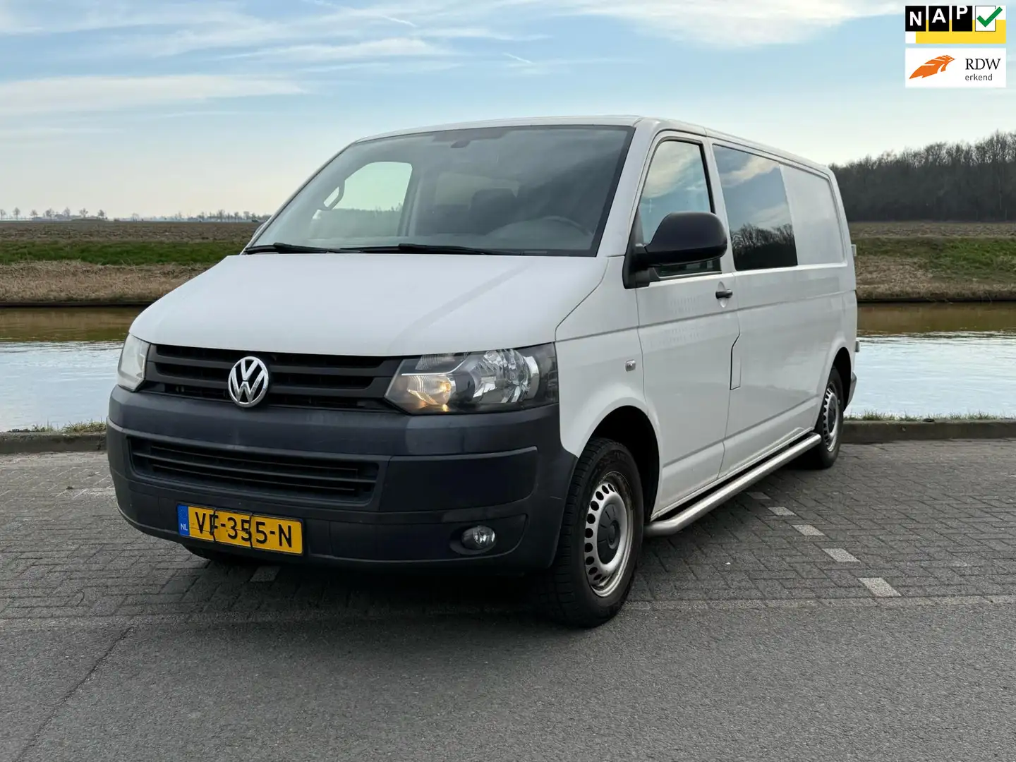 Volkswagen Transporter 2.0 TDI L2H1 DC Budgetline Weiß - 1