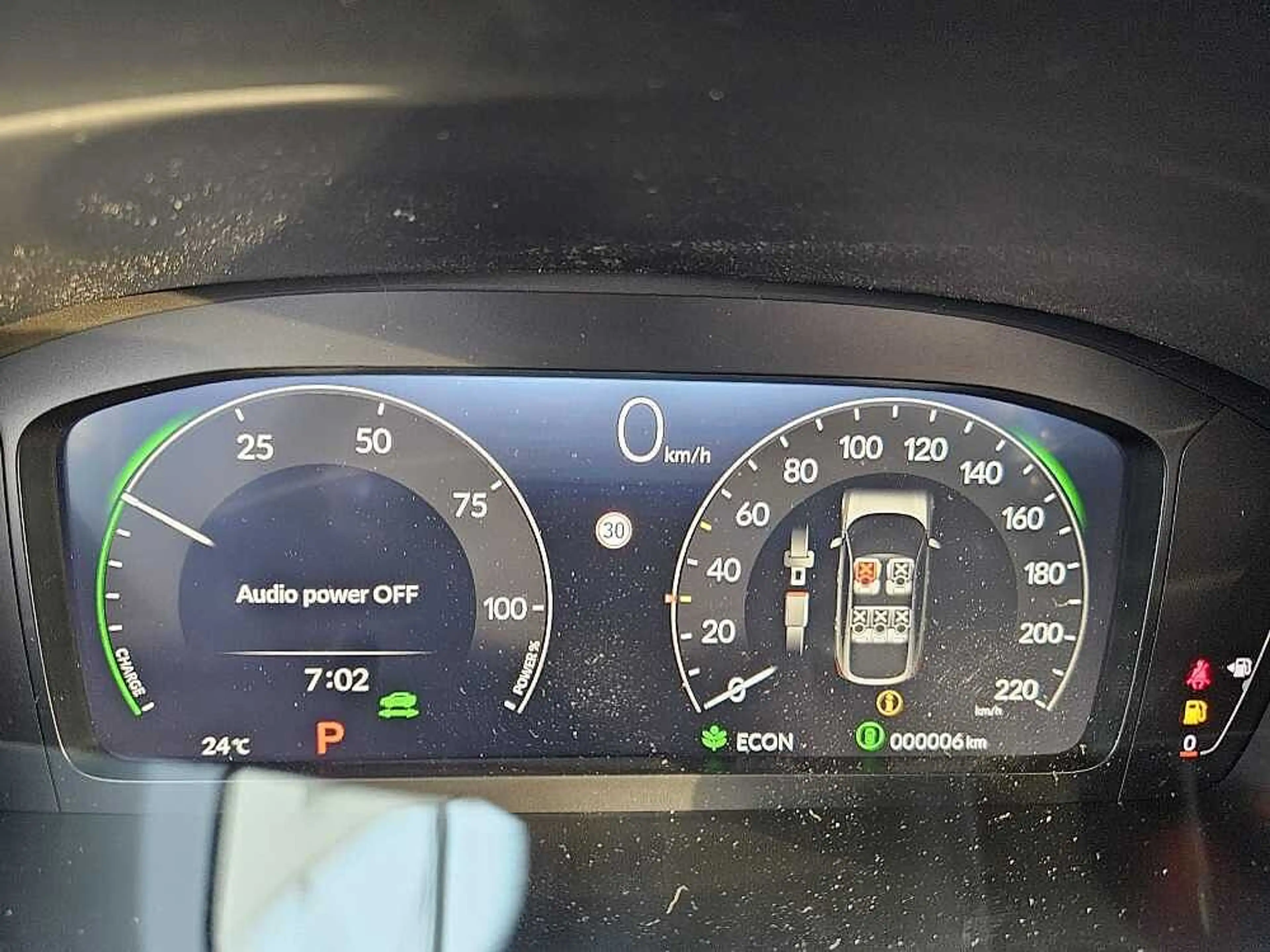 Honda Civic e:HEV 2.0 i-MMD Hybrid Sport — photo 9