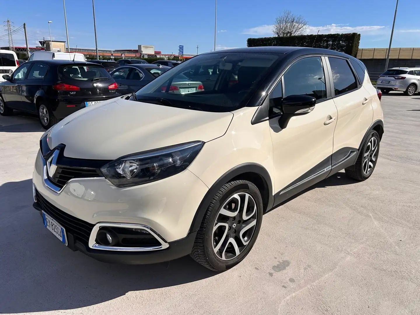 Renault Captur 1.5 dCi 8V 90 CV EDC Energy R-Link Beige - 1