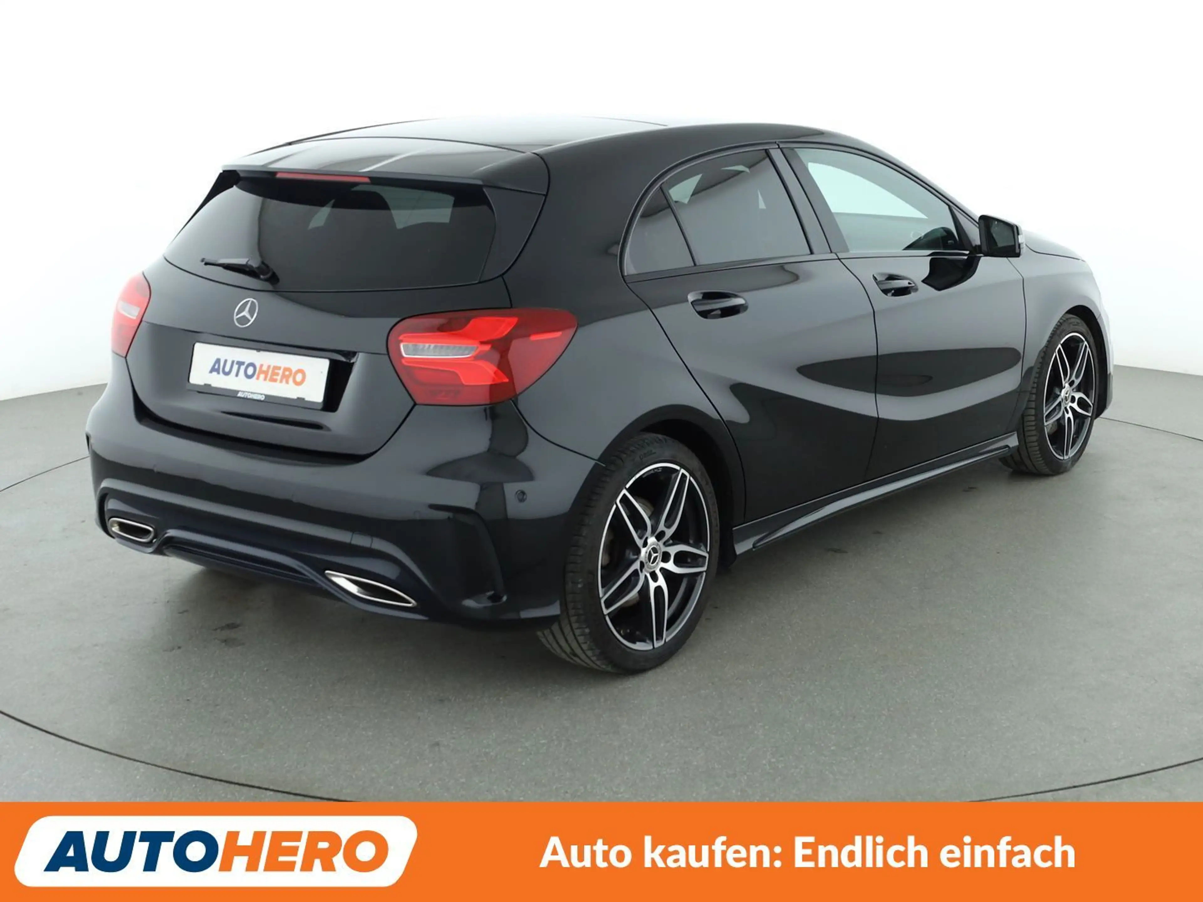 Mercedes-Benz A 250 BlueEfficiency AMG Sport*NAVI*LED*PDC*SHZ*PANO* — photo 6