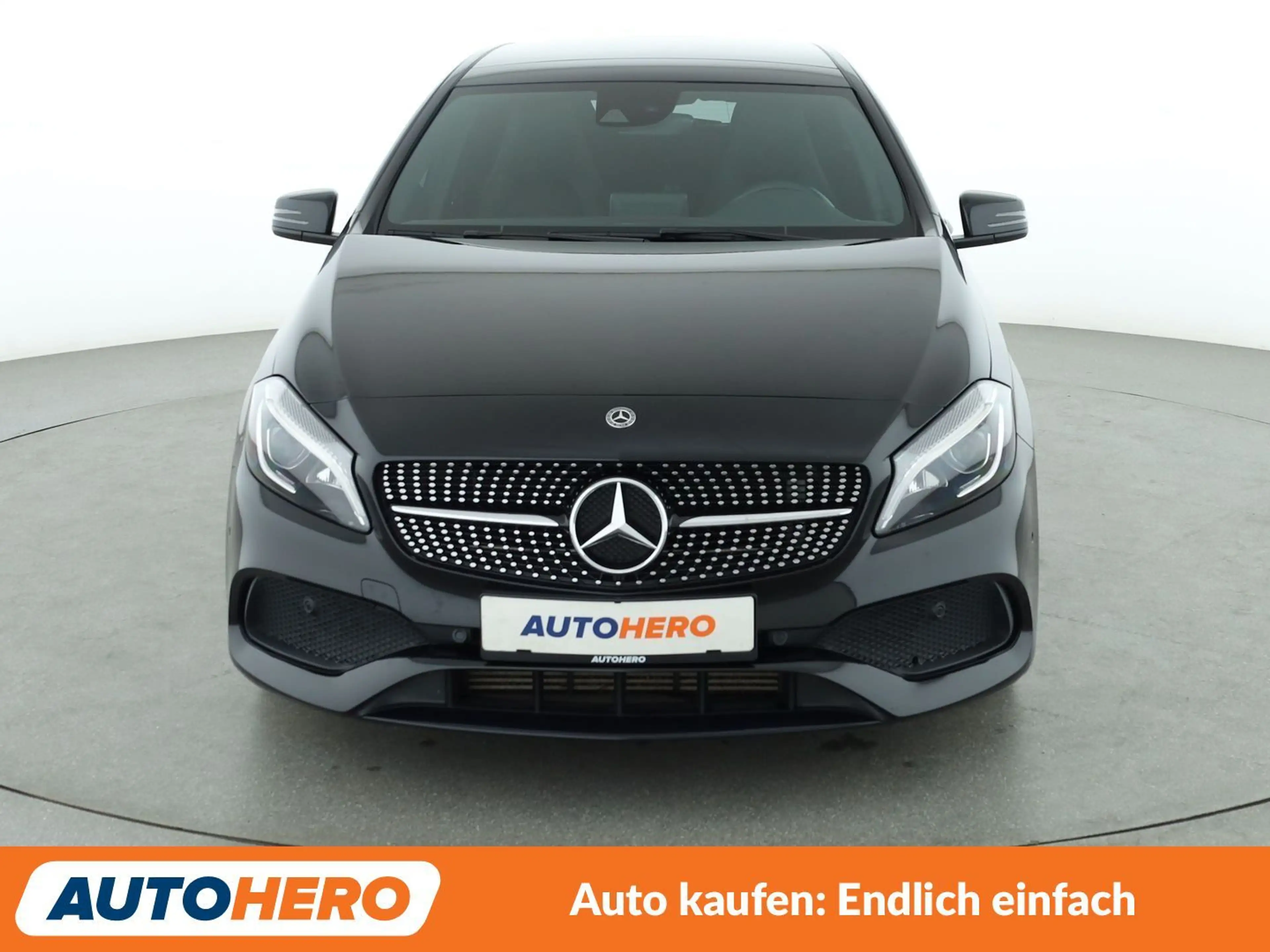 Mercedes-Benz A 250 BlueEfficiency AMG Sport*NAVI*LED*PDC*SHZ*PANO* — photo 9