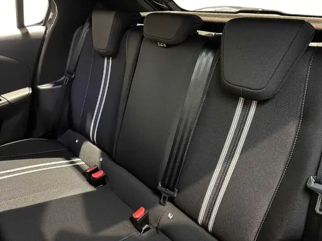 Opel Corsa view 9