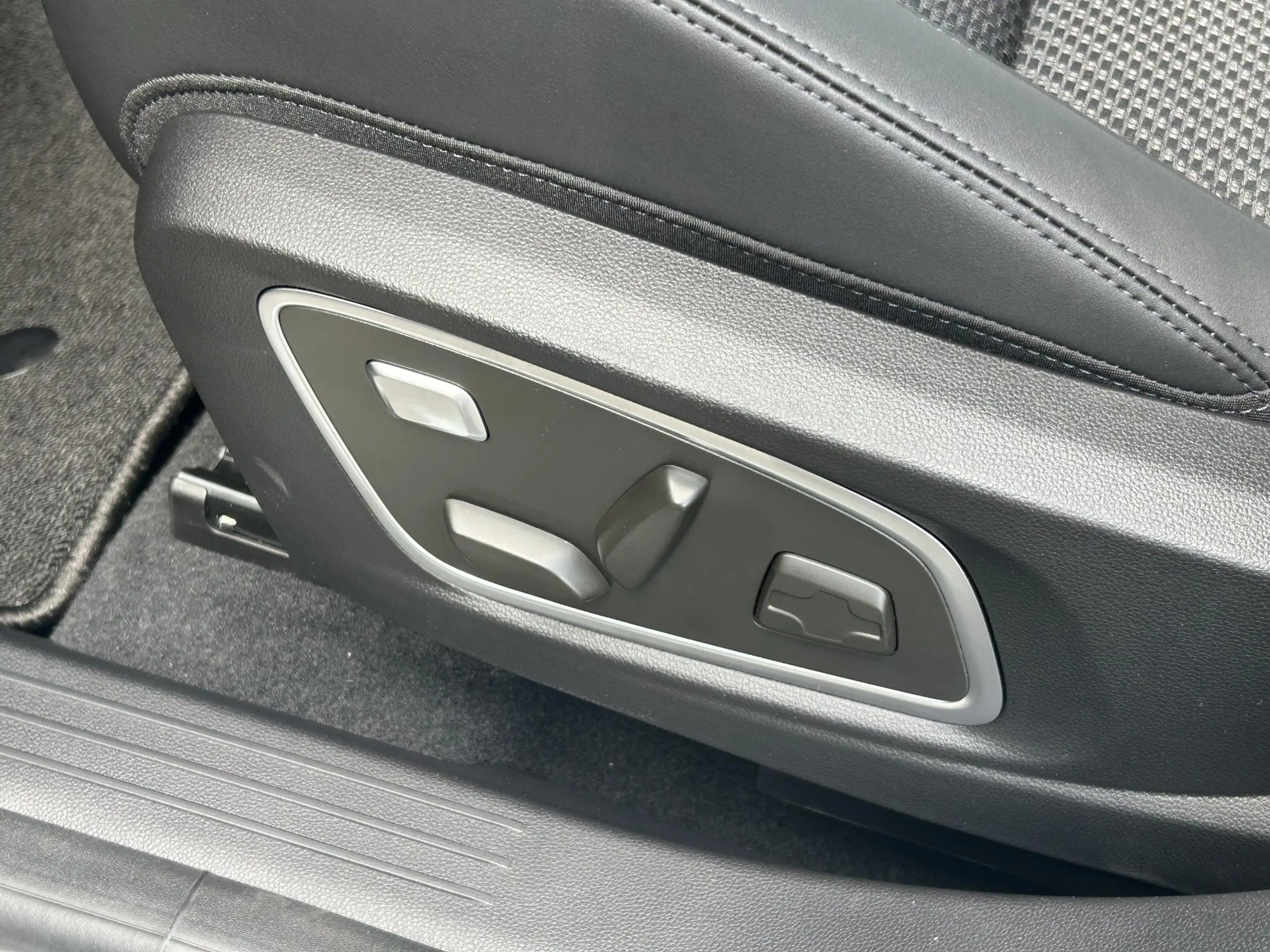 Renault Espace E-Tech full hybrid 200 iconic 5p. | Navigatie | 36 — photo 28