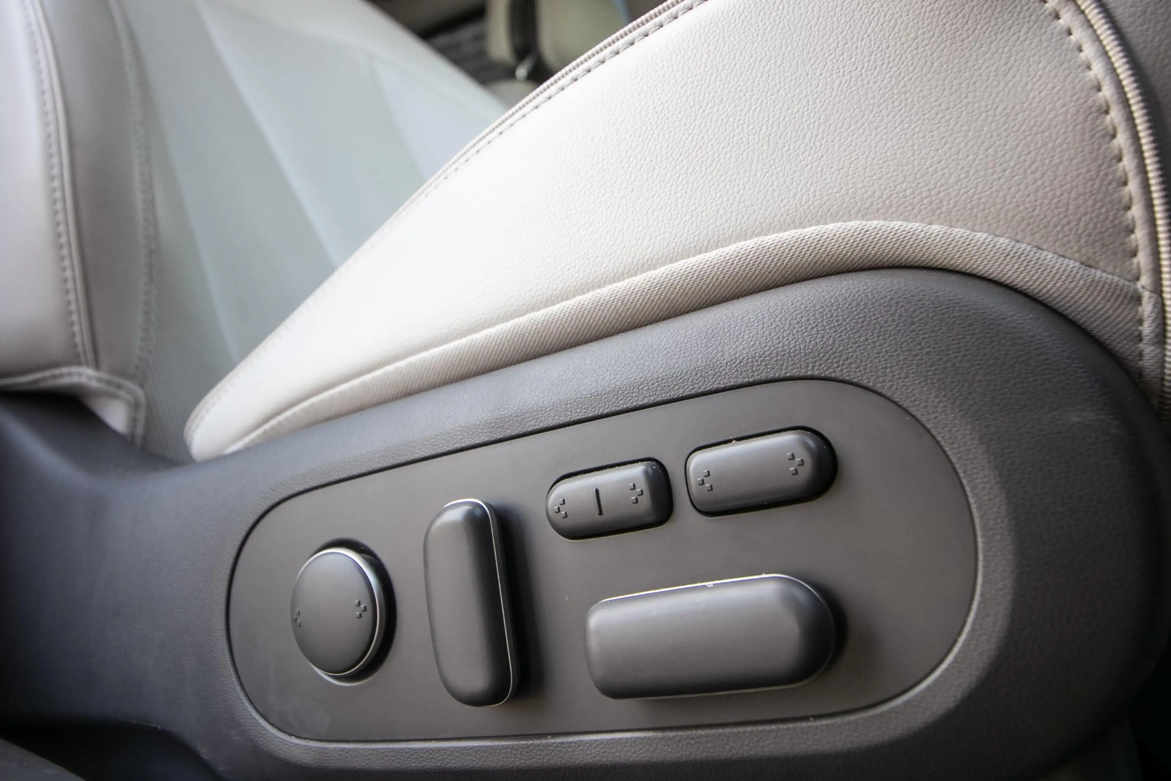 Hyundai IONIQ 5 Lounge 73kWh | SOH | 20" Lmv | Trekhaak | — photo 7
