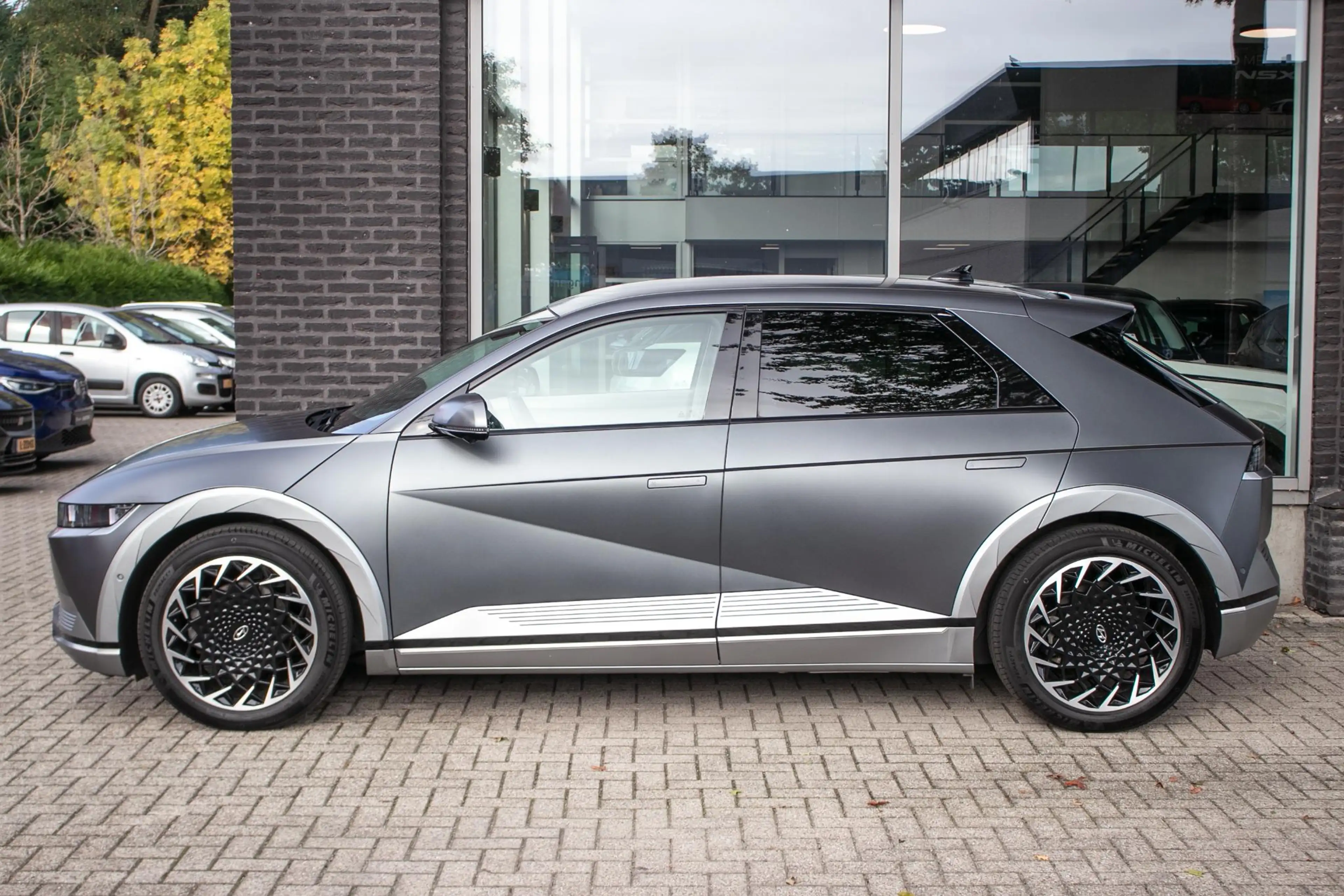 Hyundai IONIQ 5 Lounge 73kWh | SOH | 20" Lmv | Trekhaak | — photo 14
