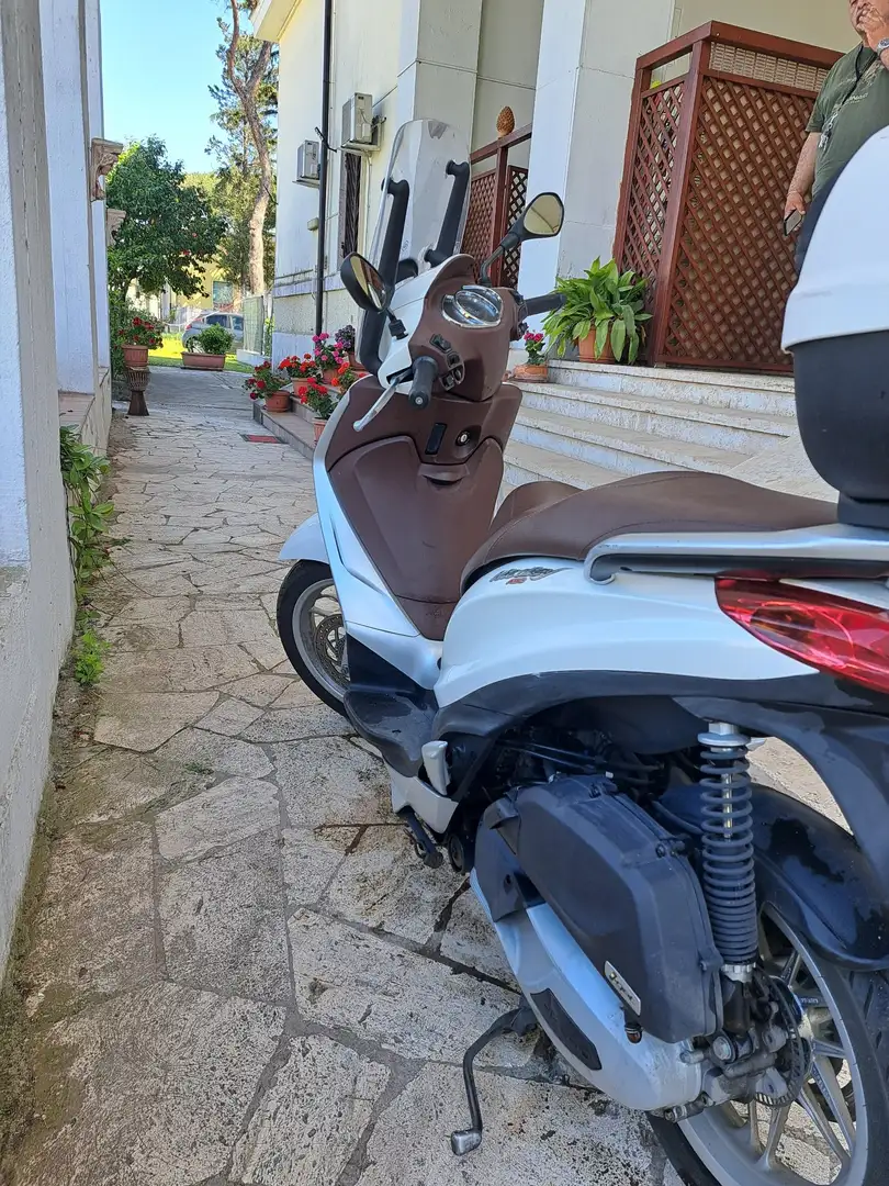Piaggio Medley 150 MAOB 2 20 Alb - 2