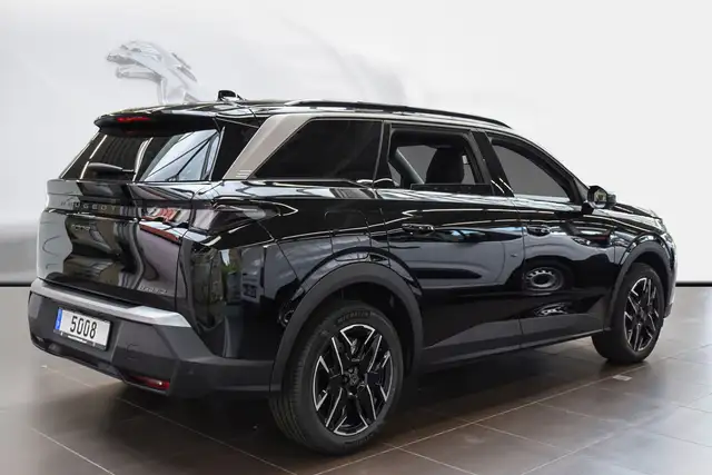 Peugeot 5008 view 3