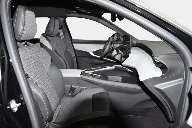 Peugeot 5008 view 7