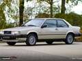Volvo 780 Bertone Silver - thumbnail 3