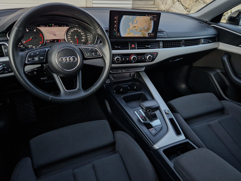 Audi A4 30 TDI, Dyn. Blinker*AHK*Sportsitze*Applecar!!! — photo 13