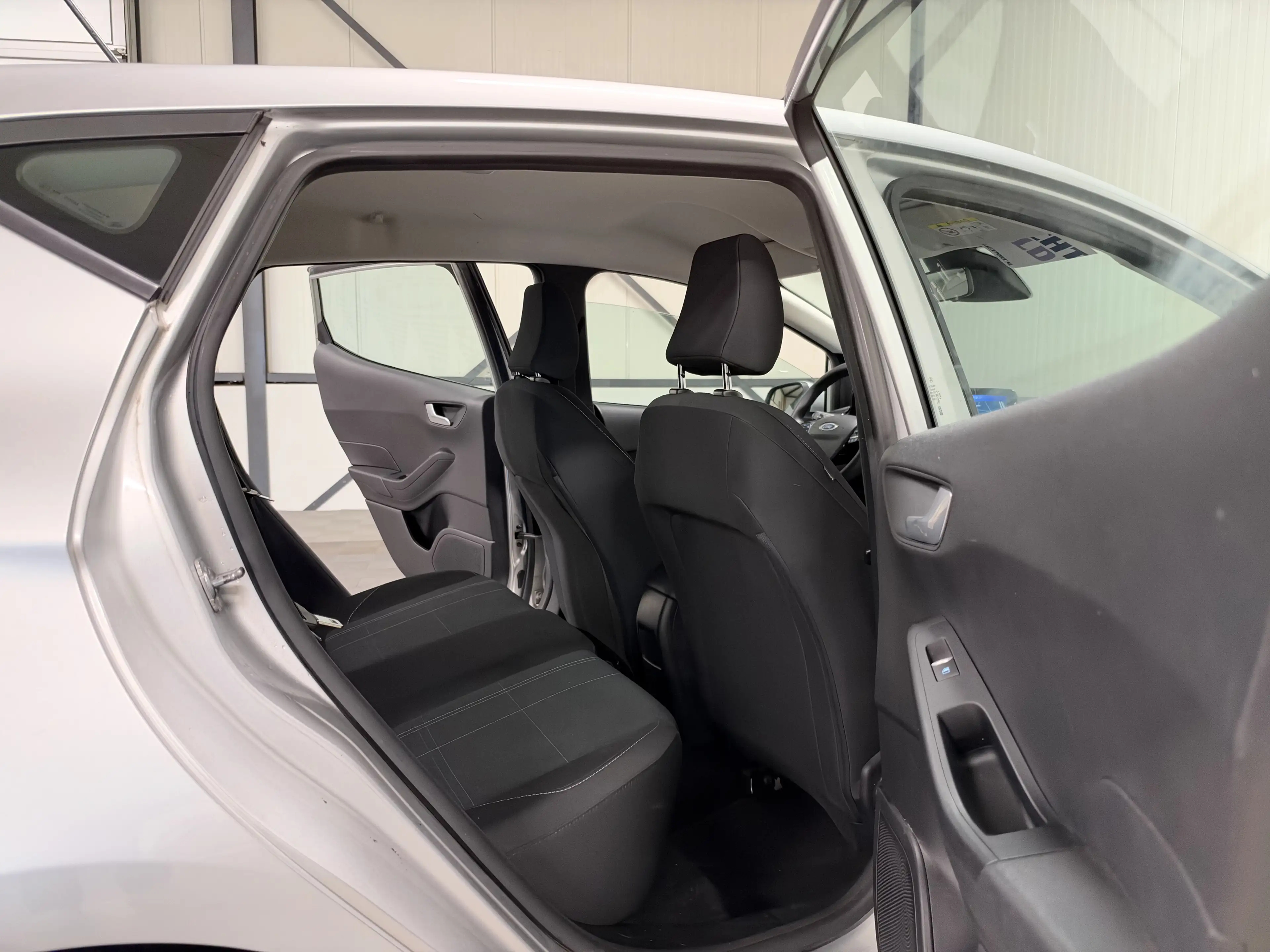 Ford Fiesta 1.0 EcoBoost | Connected 5-Drs | Airco | Cruise | — photo 5