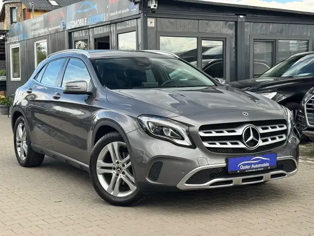 Mercedes-Benz GLA 180 Urban+Finanzierung+Garantie+