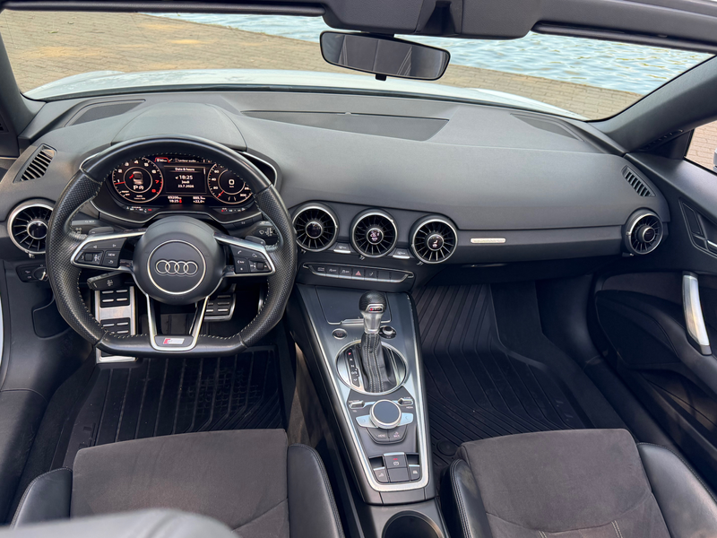 Audi TT TT Roadster 2.0 TFSI Quattro S tronic S-LINE — photo 15