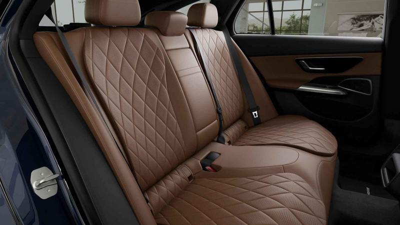 Mercedes-Benz E 300 Estate 300e Business Solution AMG | Premium pakket — photo 11