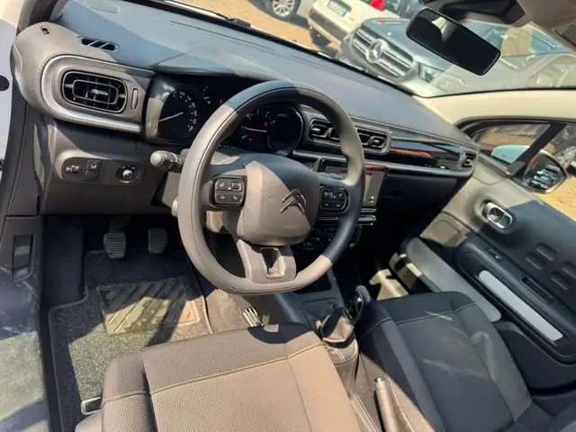 Citroen C3 view 9