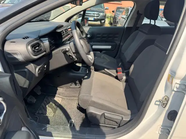Citroen C3 view 15
