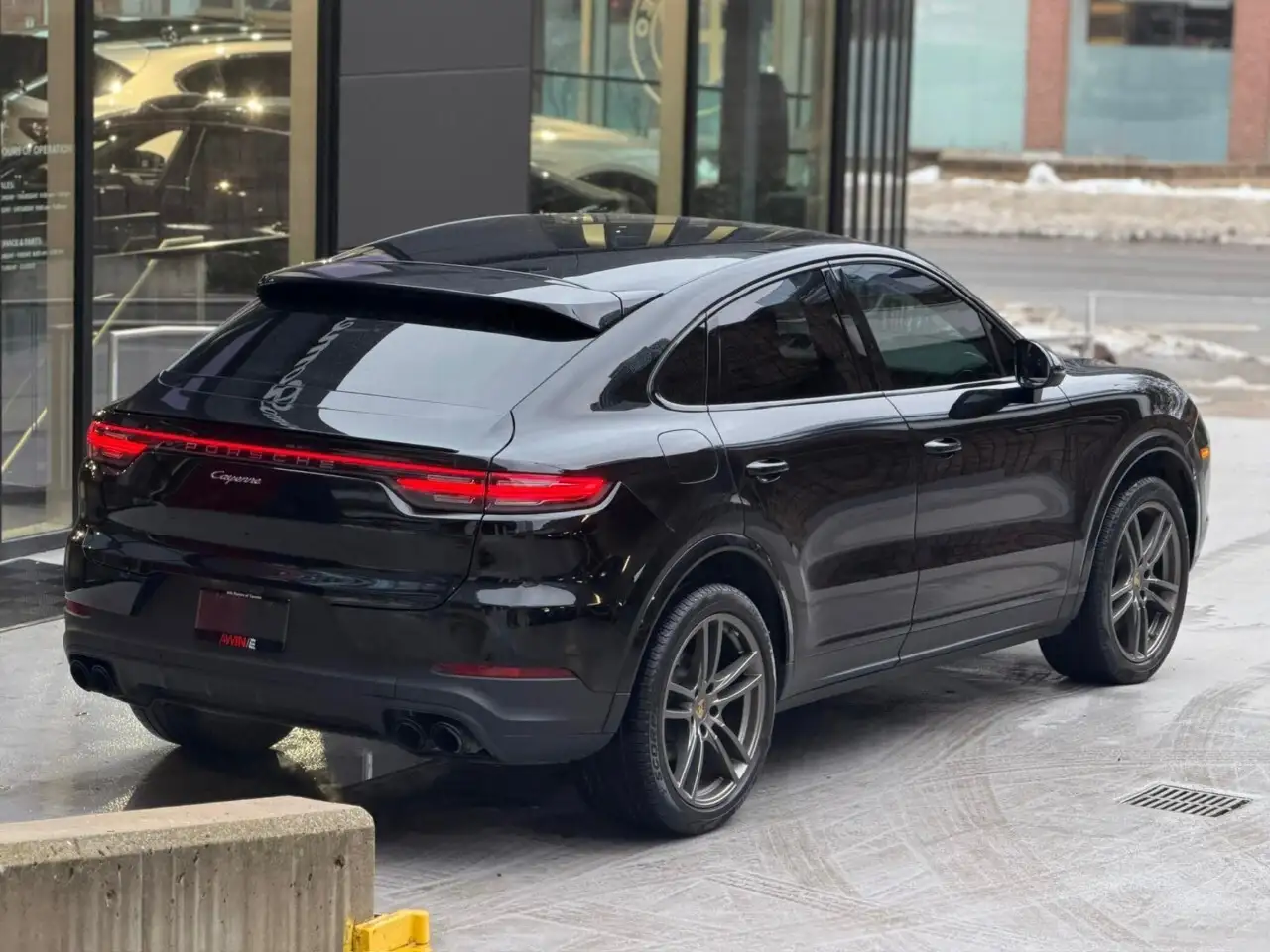 Porsche Cayenne снимка Porsche Cayenne