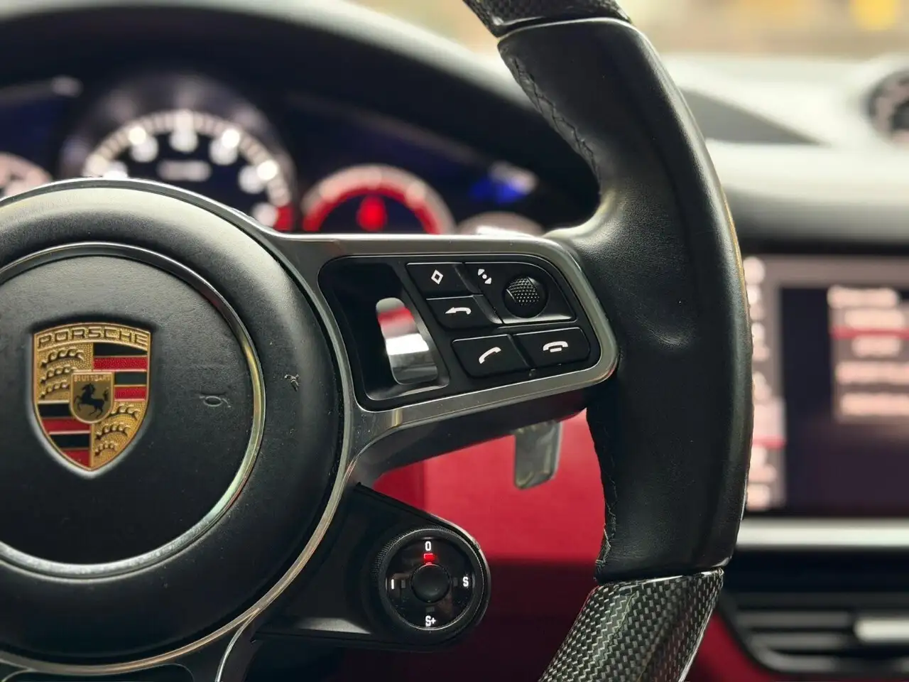 Porsche Cayenne снимка Porsche Cayenne
