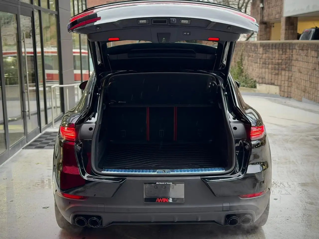 Porsche Cayenne снимка Porsche Cayenne