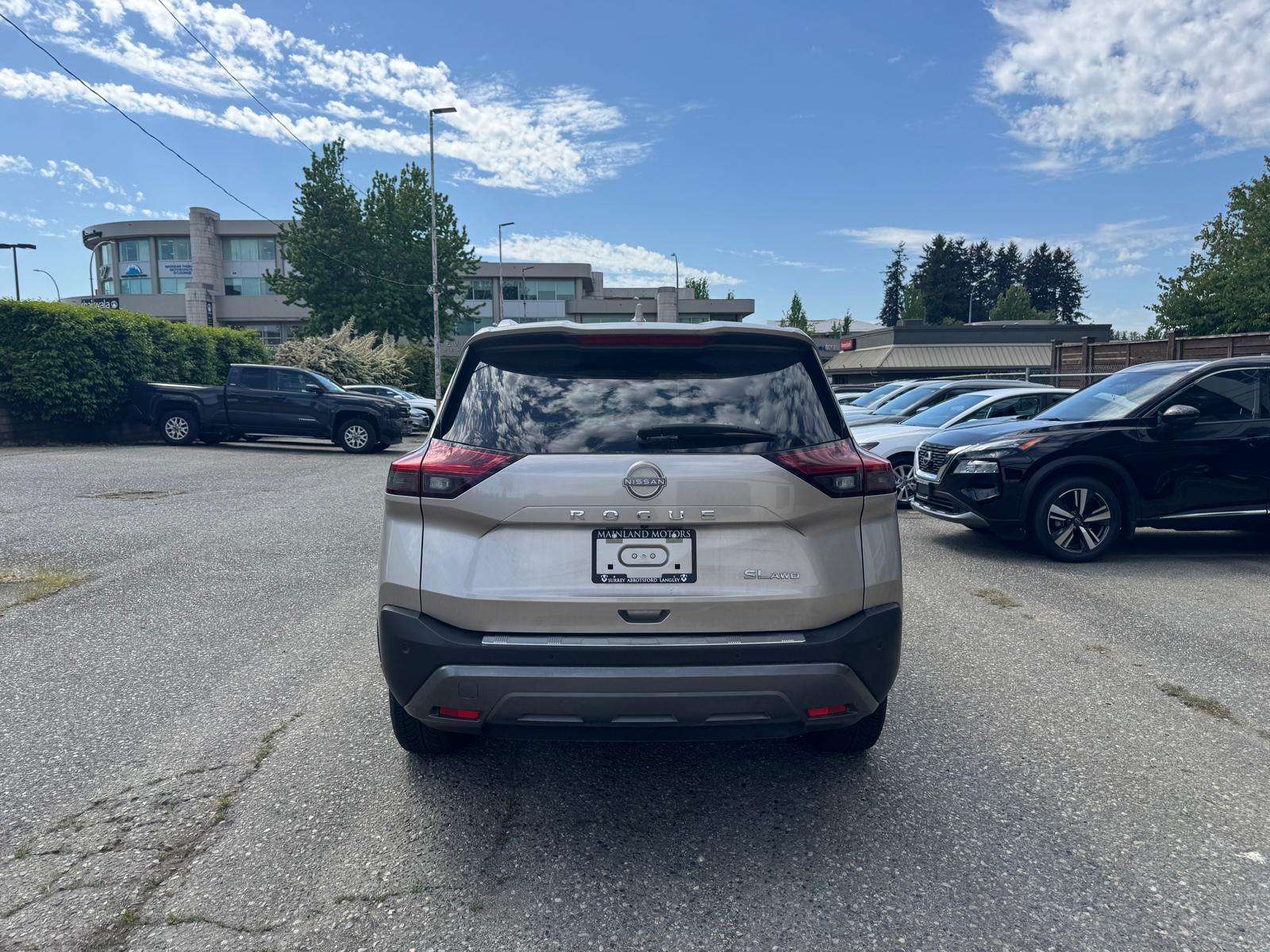 2023 Nissan Rogue — view 6