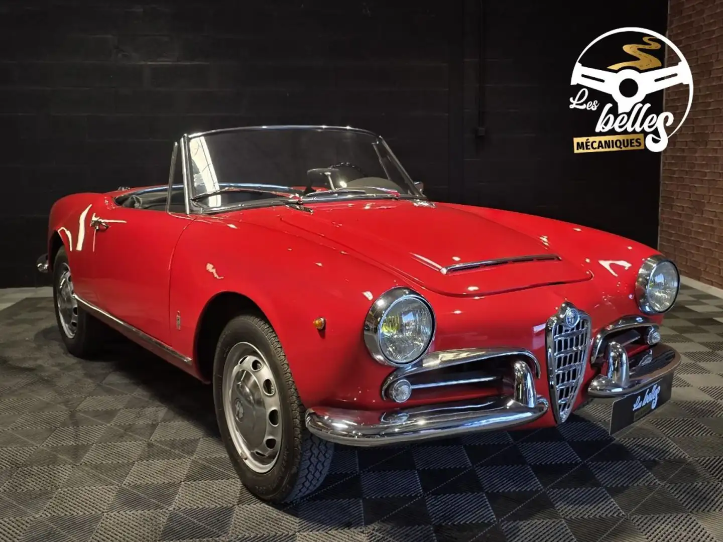 Alfa Romeo Giulia (Série 101.23) Origine FR // Superbe Restauration Rouge - 1