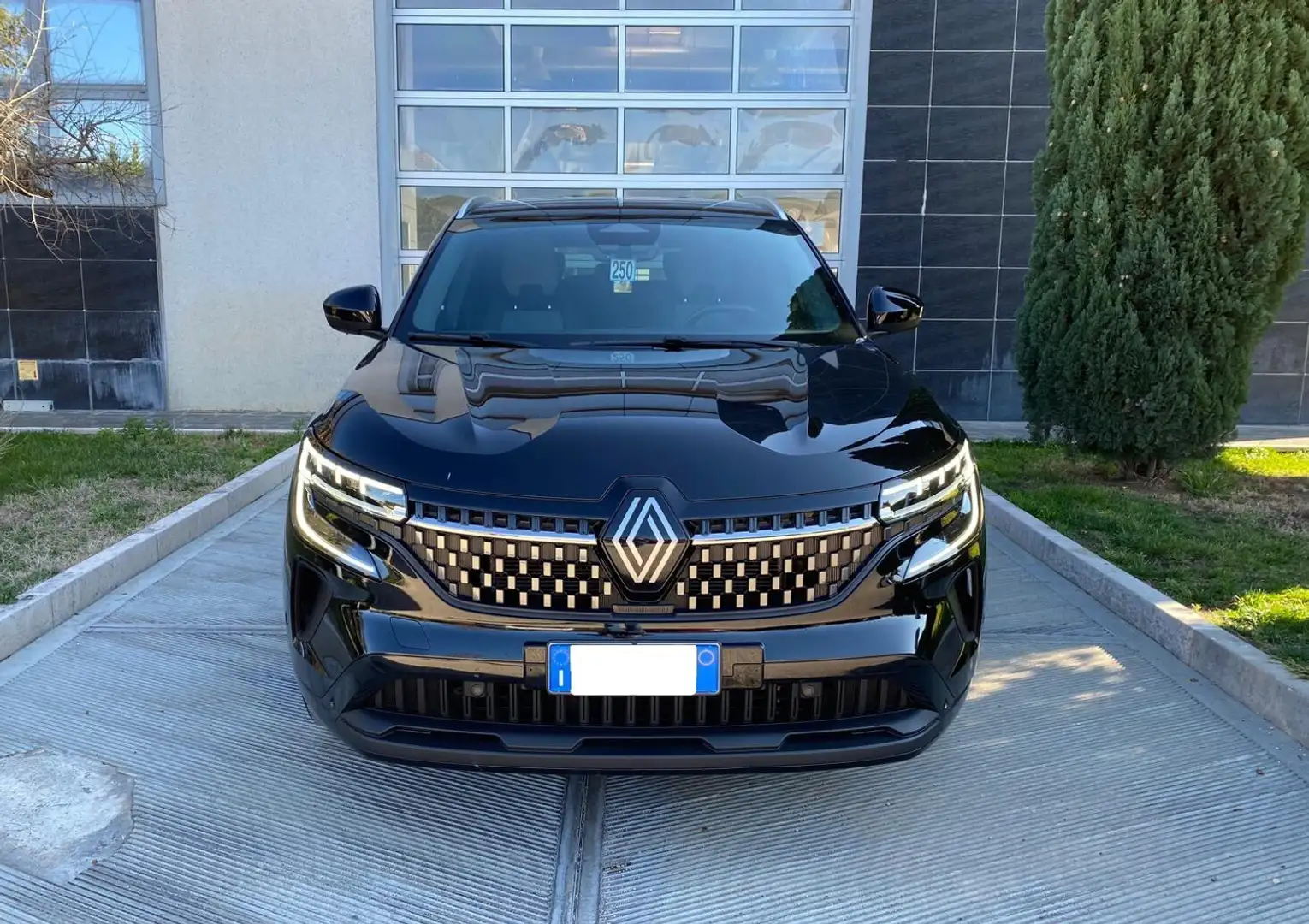 Renault Austral Austral Full Hybrid E-Tech 200 CV Techno Schwarz - 2