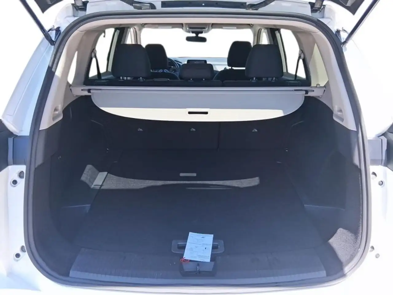 Nissan Rogue fotografie Nissan Rogue
