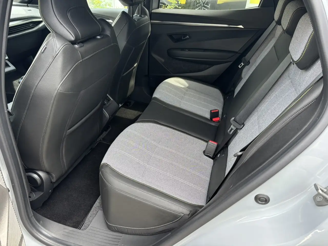 Renault Megane E-Tech Techno EV60 220hp 8